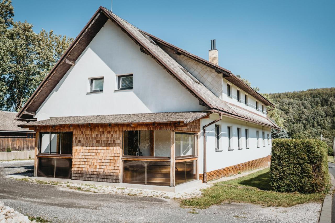 Ferienwohnung U Ztraceneho Potoka Vapenna Exterior foto