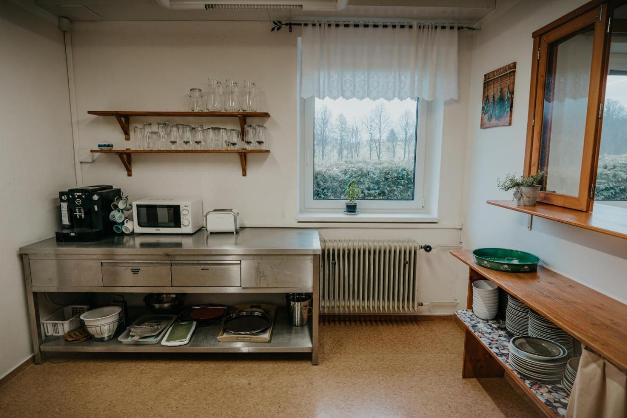 Ferienwohnung U Ztraceneho Potoka Vapenna Exterior foto
