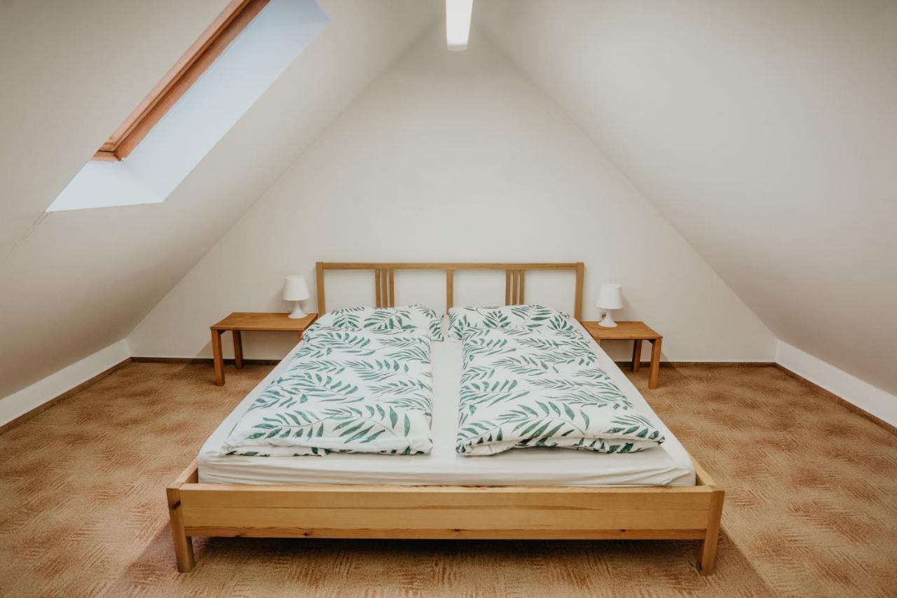 Ferienwohnung U Ztraceneho Potoka Vapenna Exterior foto